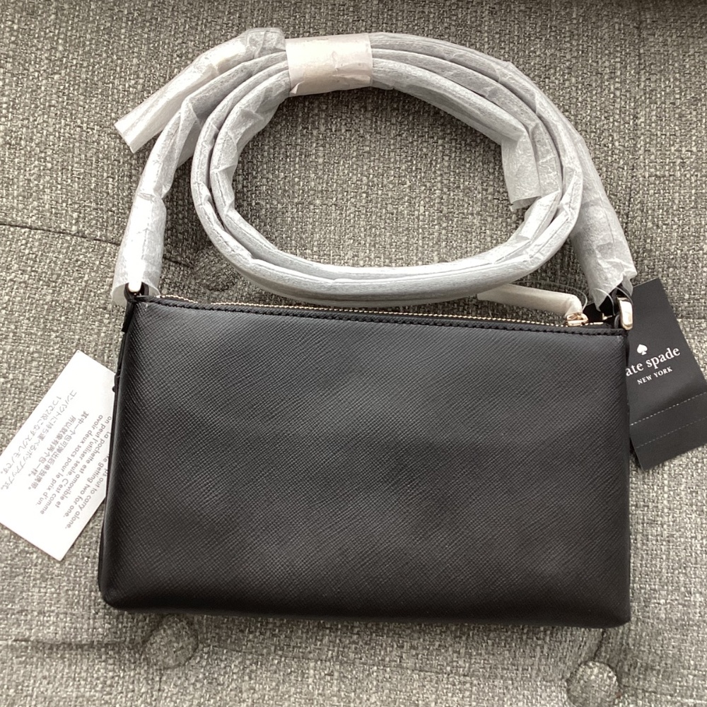 Kate Spade New York textured leather crossbody bag with removable pouch - Picture 3 of 7